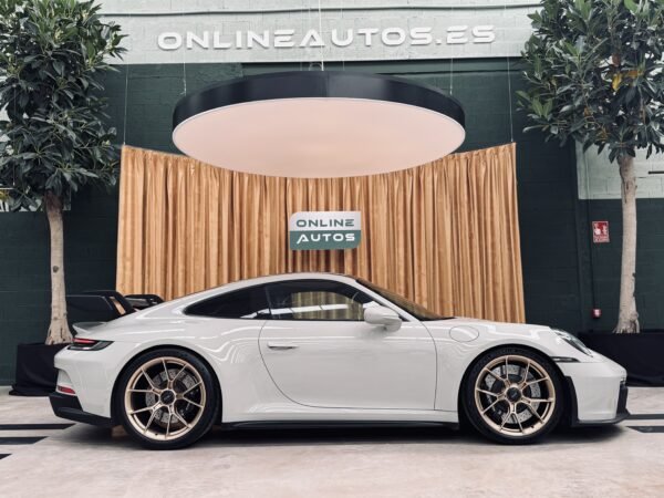 2021 PORSCHE 911 GT3 - Image 9