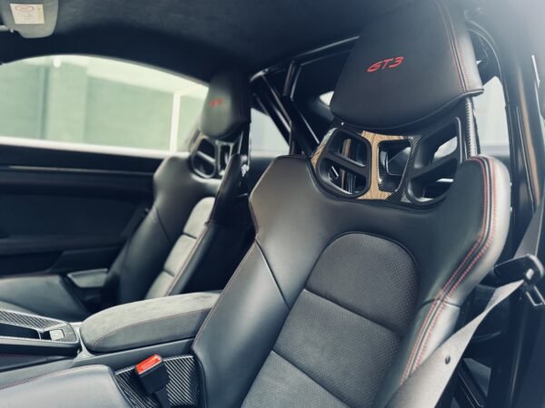 2021 PORSCHE 911 GT3 - Image 12