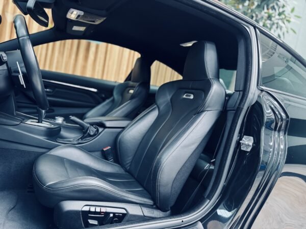 2015 BMW Serie 4 M4 - Image 8