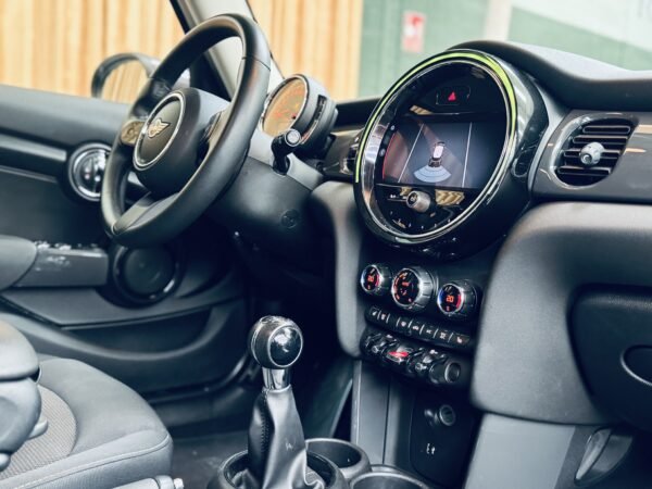 2022 MINI MINI COOPER 5 PUERTAS - Imagen 11