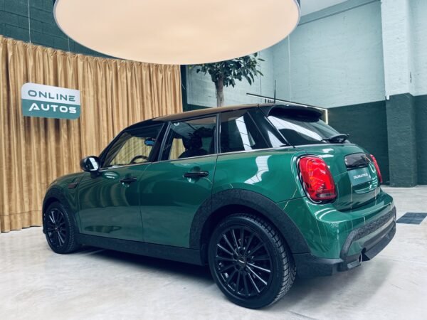 2022 MINI MINI COOPER 5 PUERTAS - Imagen 9