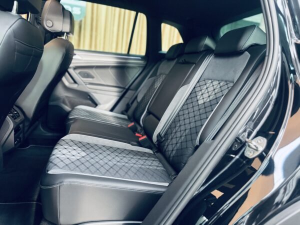 2023 VOLKSWAGEN Tiguan RLine 1.4 TSI eHybrid 180kW 245CV DSG - Image 12