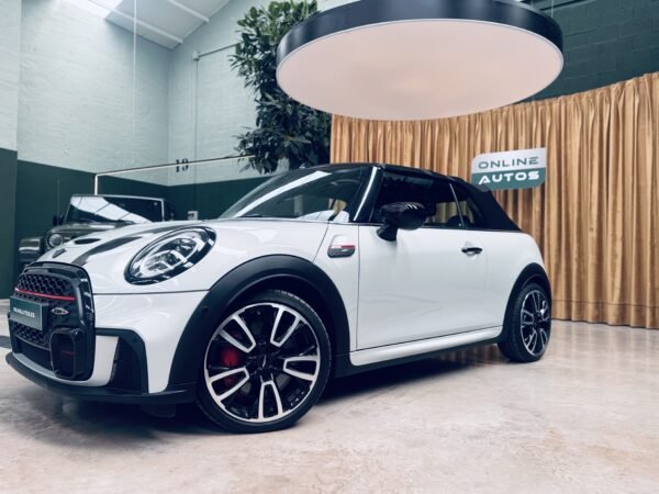 2021 MINI MINI John Cooper Works Cabrio - Imagen 2