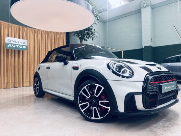 2021 MINI MINI John Cooper Works Cabrio - Imagen 3
