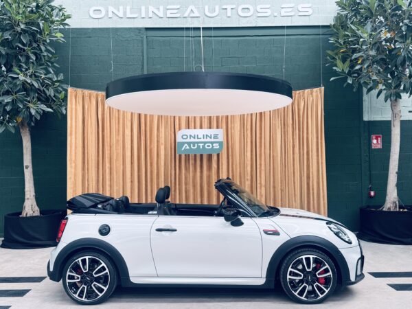 2021 MINI MINI John Cooper Works Cabrio - Imagen 5