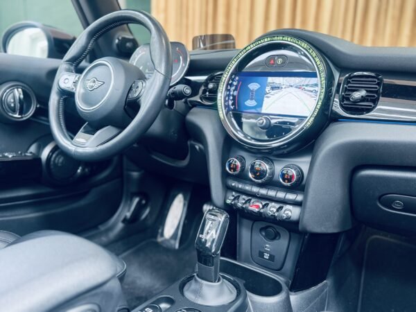 2021 MINI MINI John Cooper Works Cabrio - Imagen 10