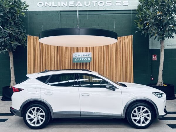 2023 CUPRA Formentor 1.4 eHybrid 150kW 204 CV DSG - Image 6