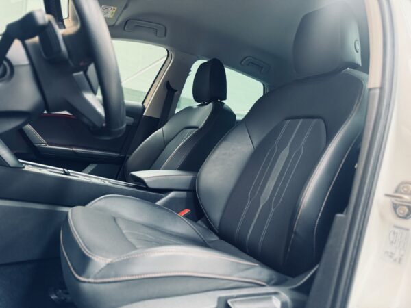 2023 CUPRA Formentor 1.4 eHybrid 150kW 204 CV DSG - Image 12