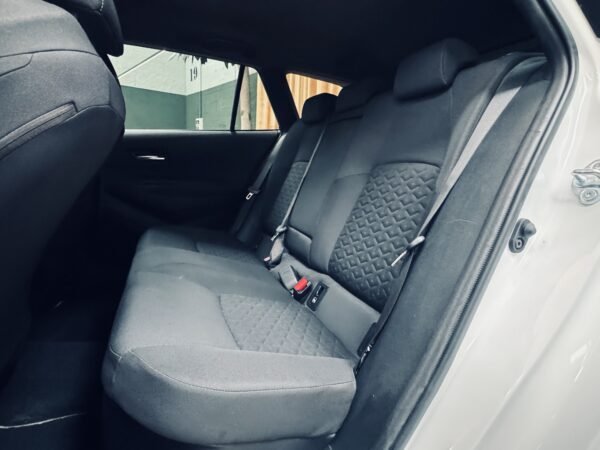 2022 TOYOTA Corolla 1.8 125H ACTIVE TECH ECVT TOU SPORT - Image 12