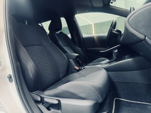 2022 TOYOTA Corolla 1.8 125H ACTIVE TECH ECVT TOU SPORT - Image 8