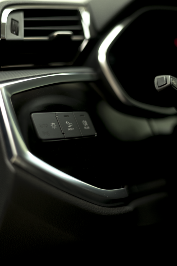 2021 AUDI Q3 45 TFSI e 180kW S tronic S Line - Imagen 10