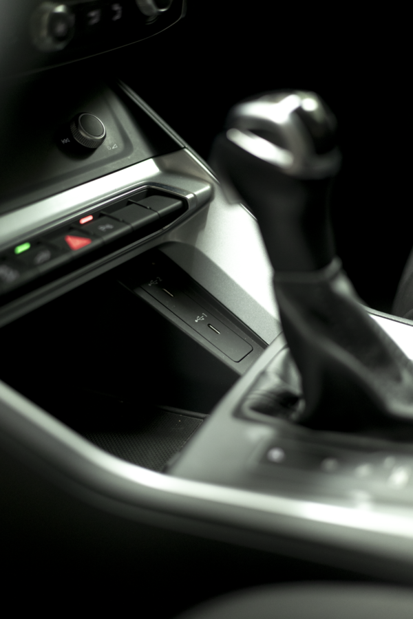 2021 AUDI Q3 45 TFSI e 180kW S tronic S Line - Imagen 13