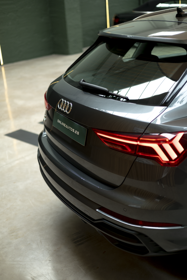 2021 AUDI Q3 45 TFSI e 180kW S tronic S Line - Imagen 6
