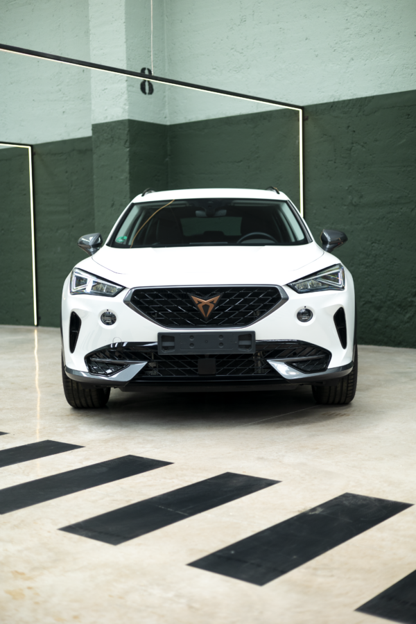 2023 CUPRA Formentor 1.4 eHybrid 150kW 204 CV DSG - Image 4