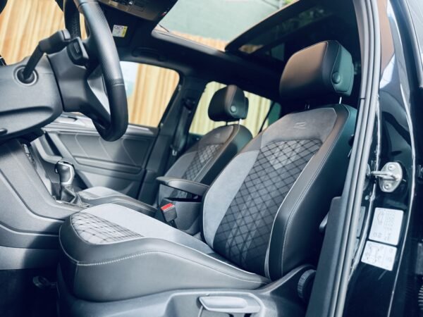 2023 VOLKSWAGEN Tiguan RLine 1.4 TSI eHybrid 180kW 245CV DSG - Image 14