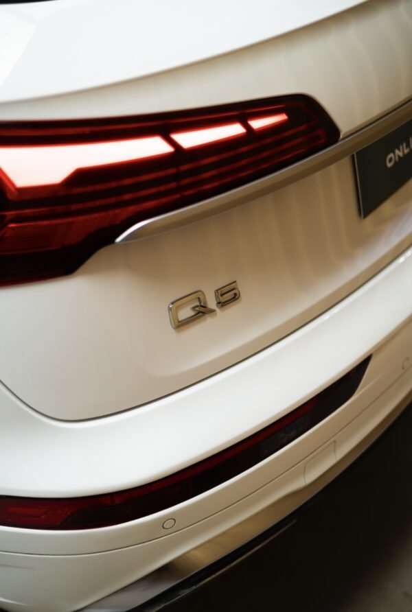 2021 AUDI Q5 S Line 50 TFSI e quattroultra - Imagen 12