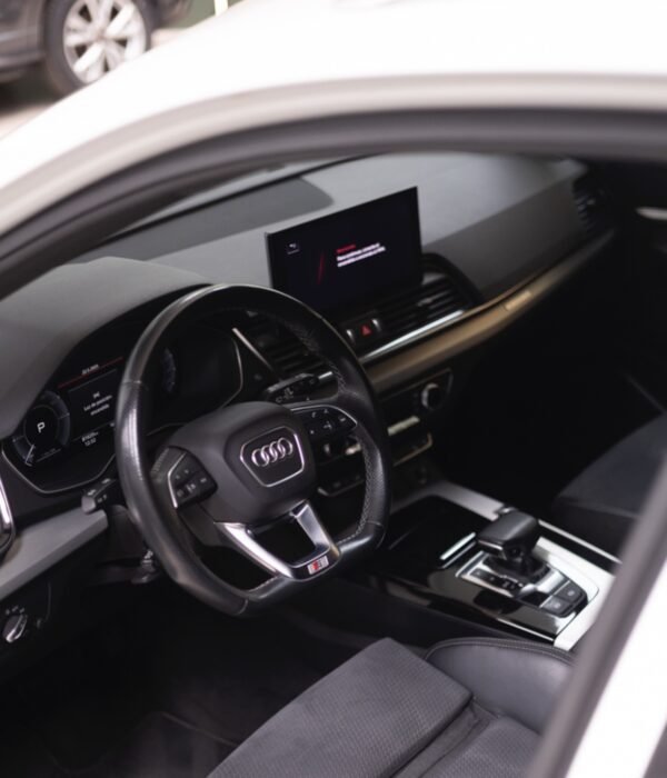 2021 AUDI Q5 S Line 50 TFSI e quattroultra - Imagen 19