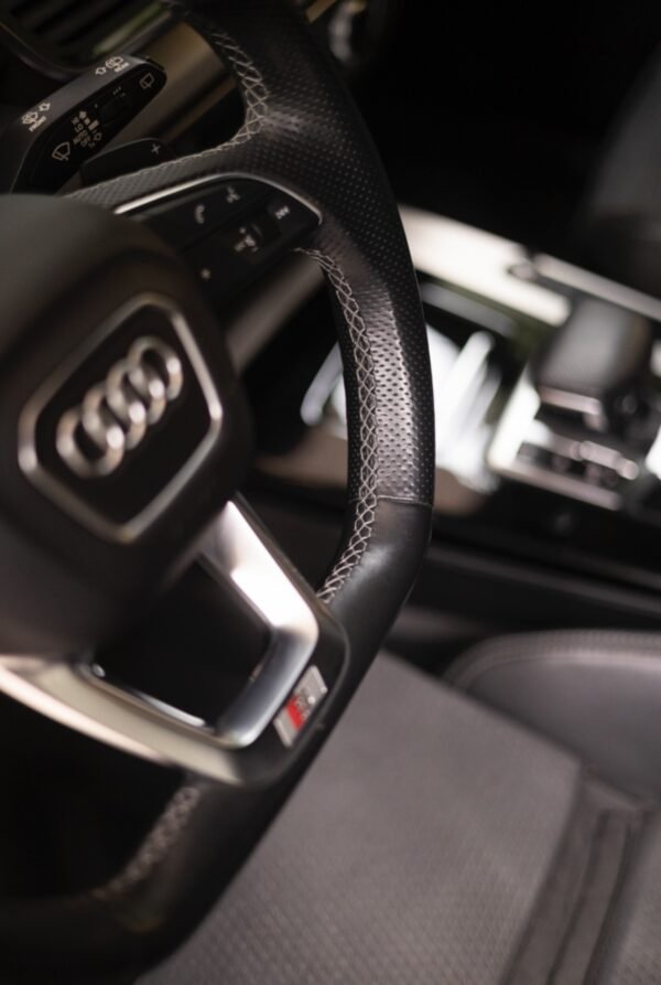 2021 AUDI Q5 S Line 50 TFSI e quattroultra - Imagen 21