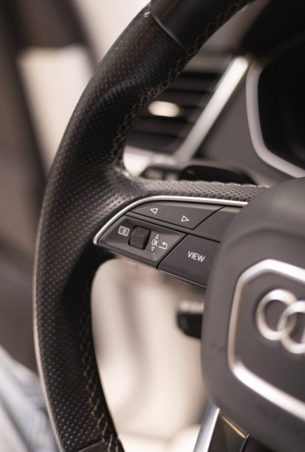 2021 AUDI Q5 S Line 50 TFSI e quattroultra - Imagen 27