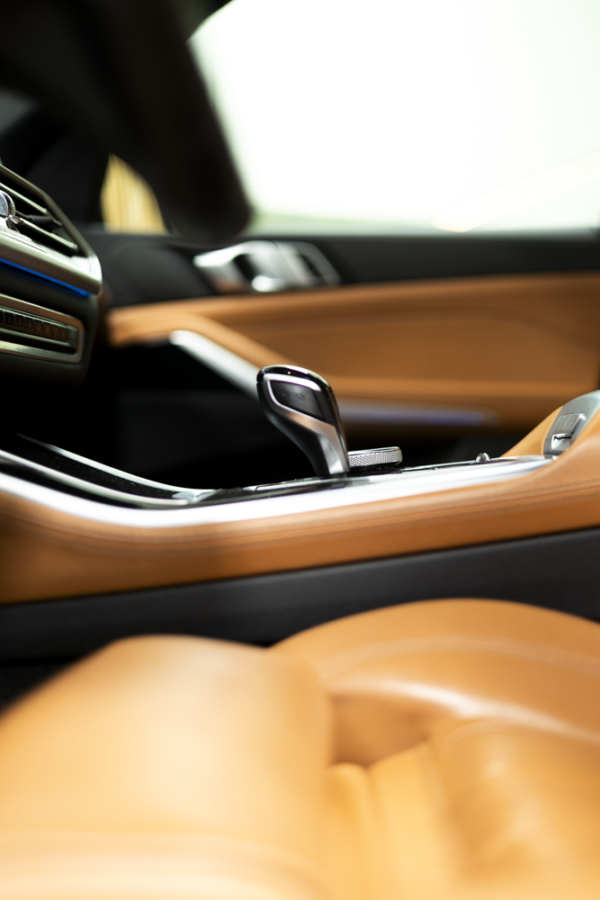 2022 BMW X5 xDrive45e M-Sport 394CV - Image 16