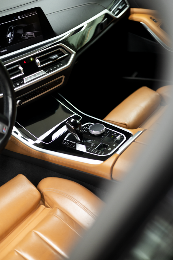 2022 BMW X5 xDrive45e M-Sport 394CV - Image 24