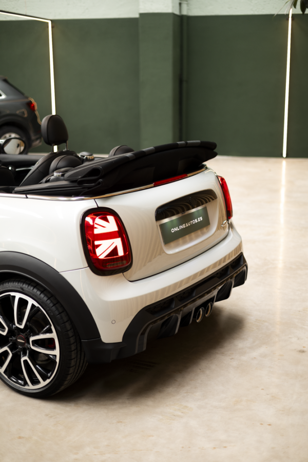 2021 MINI MINI John Cooper Works Cabrio - Imagen 6