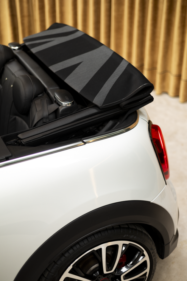 2021 MINI MINI John Cooper Works Cabrio - Imagen 4