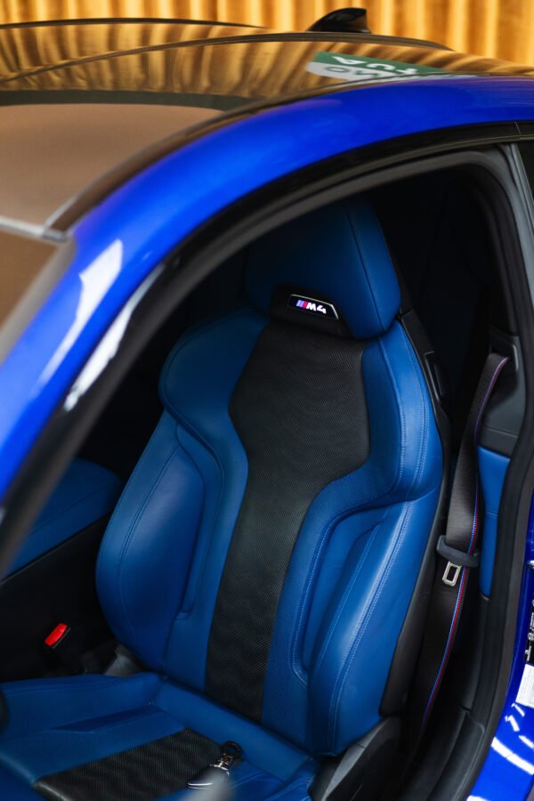 2022 BMW Serie 4 M4 Competition - Image 19