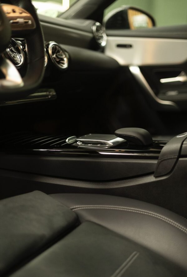 2023 MERCEDES-BENZ CLA CLA 200 D DCT Shooting Brake - Imagen 13