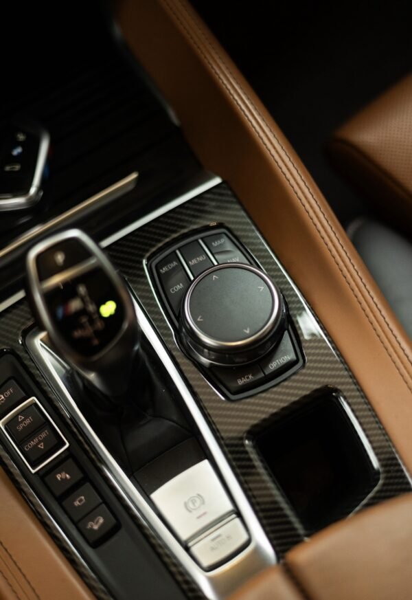2017 BMW X6 M50d - Imagen 23