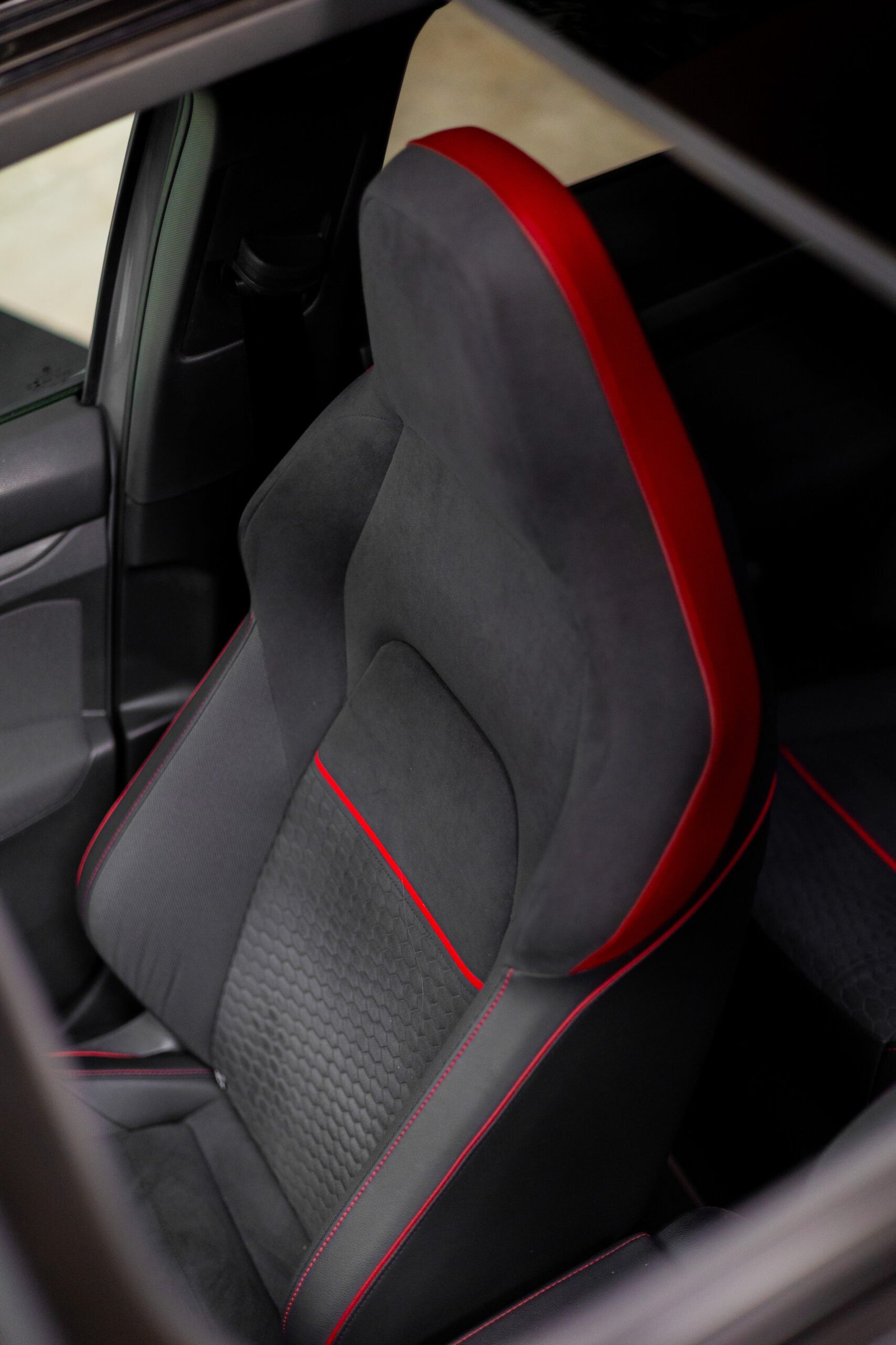 2021 VOLKSWAGEN Golf GTI Clubsport 2.0 TSI 221kW 300CV DSG - Image 8