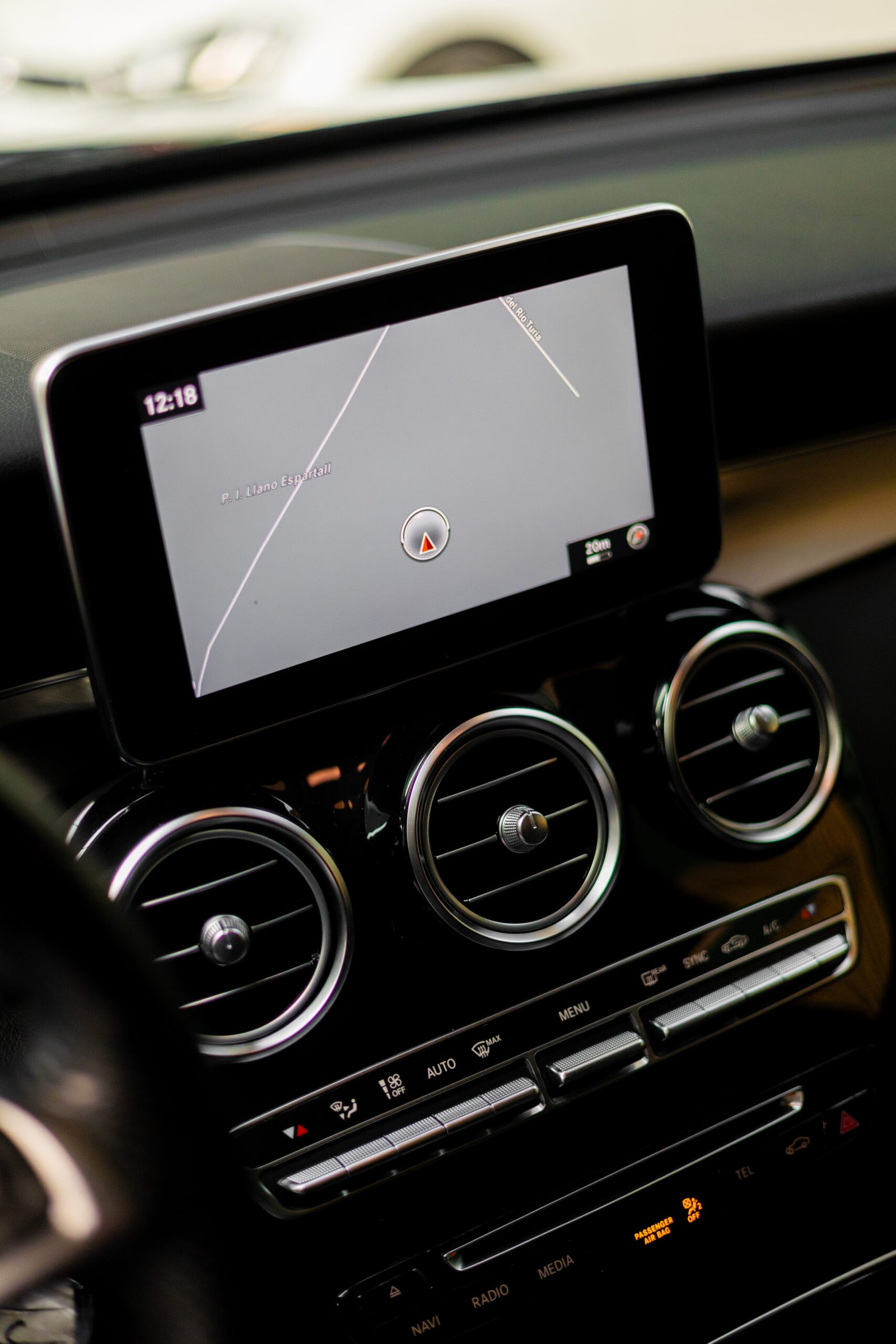 2018MERCEDES-BENZ Clase GLC GLC 350 d 4MATIC - Imagen 12