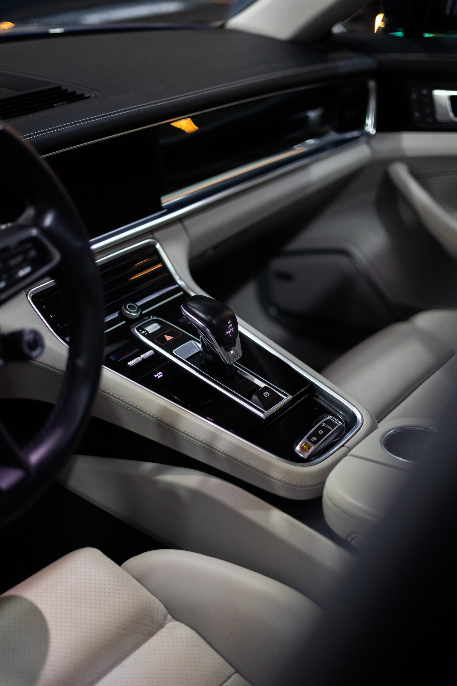 2021 PORSCHE Panamera 4 EHybrid Executive - Image 15