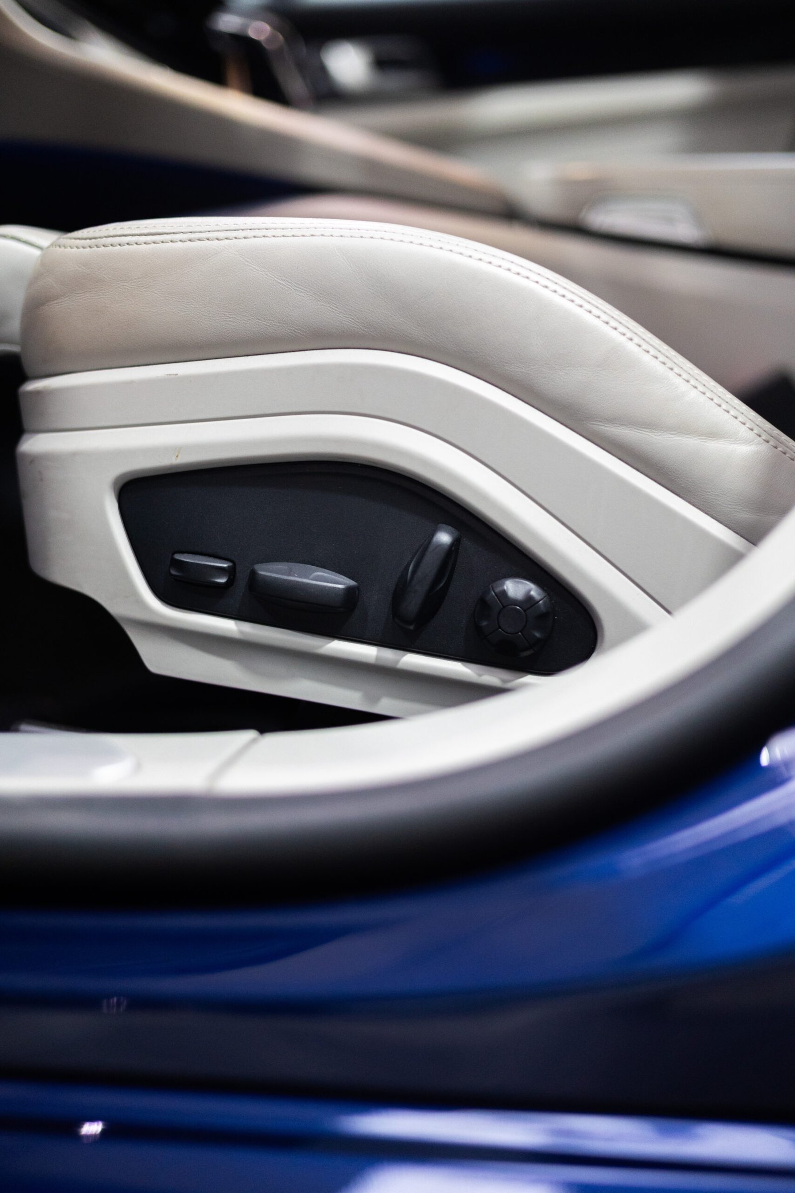 2021 PORSCHE Panamera 4 EHybrid Executive - Image 25