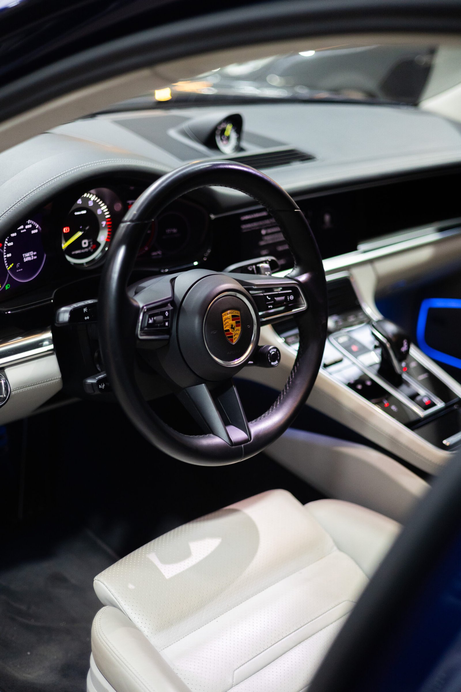 2021 PORSCHE Panamera 4 EHybrid Executive - Image 26