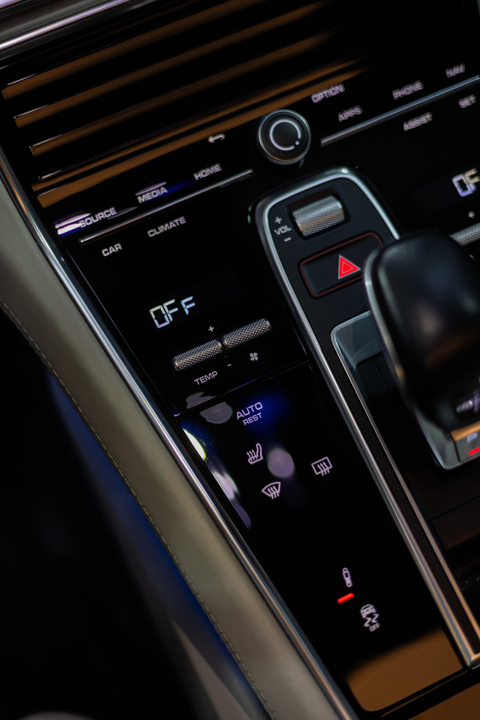 2021 PORSCHE Panamera 4 EHybrid Executive - Image 33