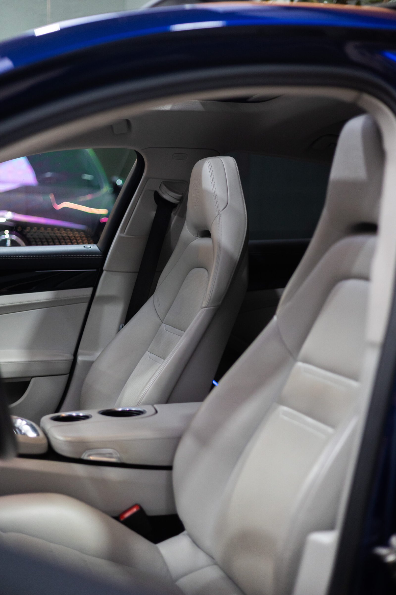 2021 PORSCHE Panamera 4 EHybrid Executive - Image 32