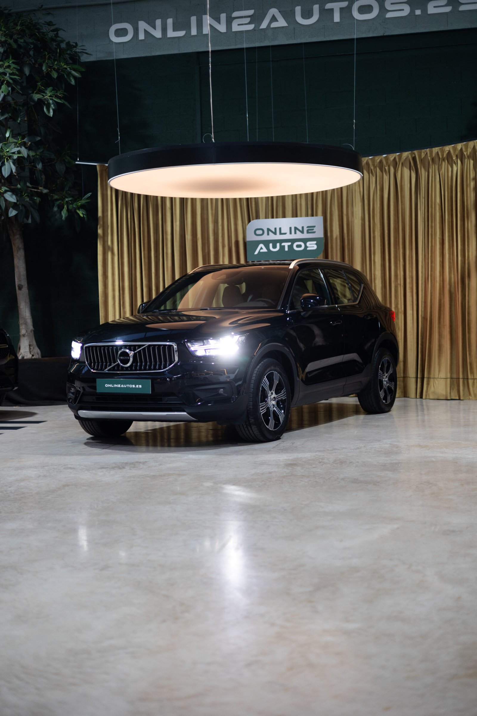 2021 VOLVO XC40 2.0 D3 Inscription Auto - Image 6