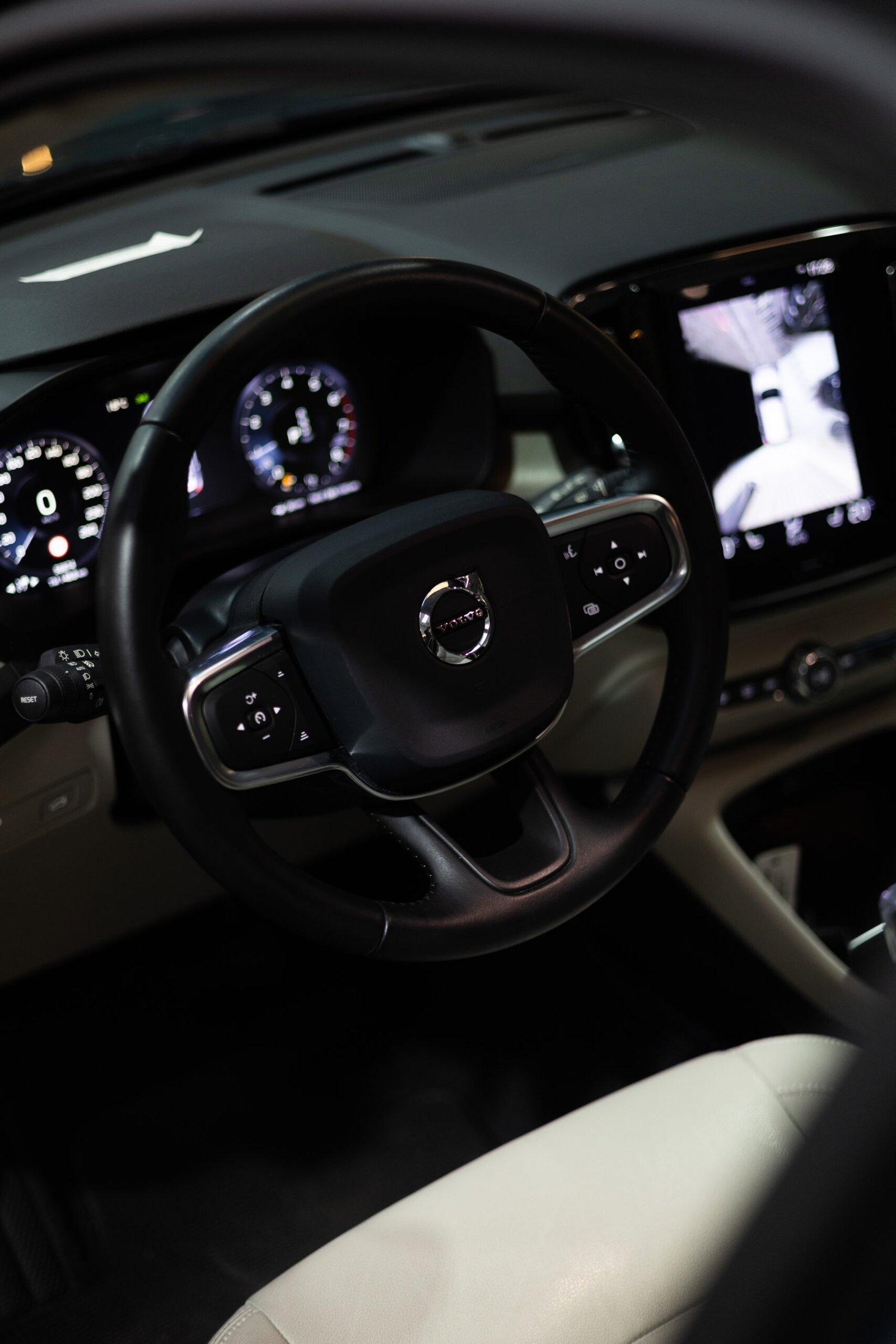 (RESERVADO)2020 VOLVO XC40 1.5 T3 Inscription Auto - Image 18