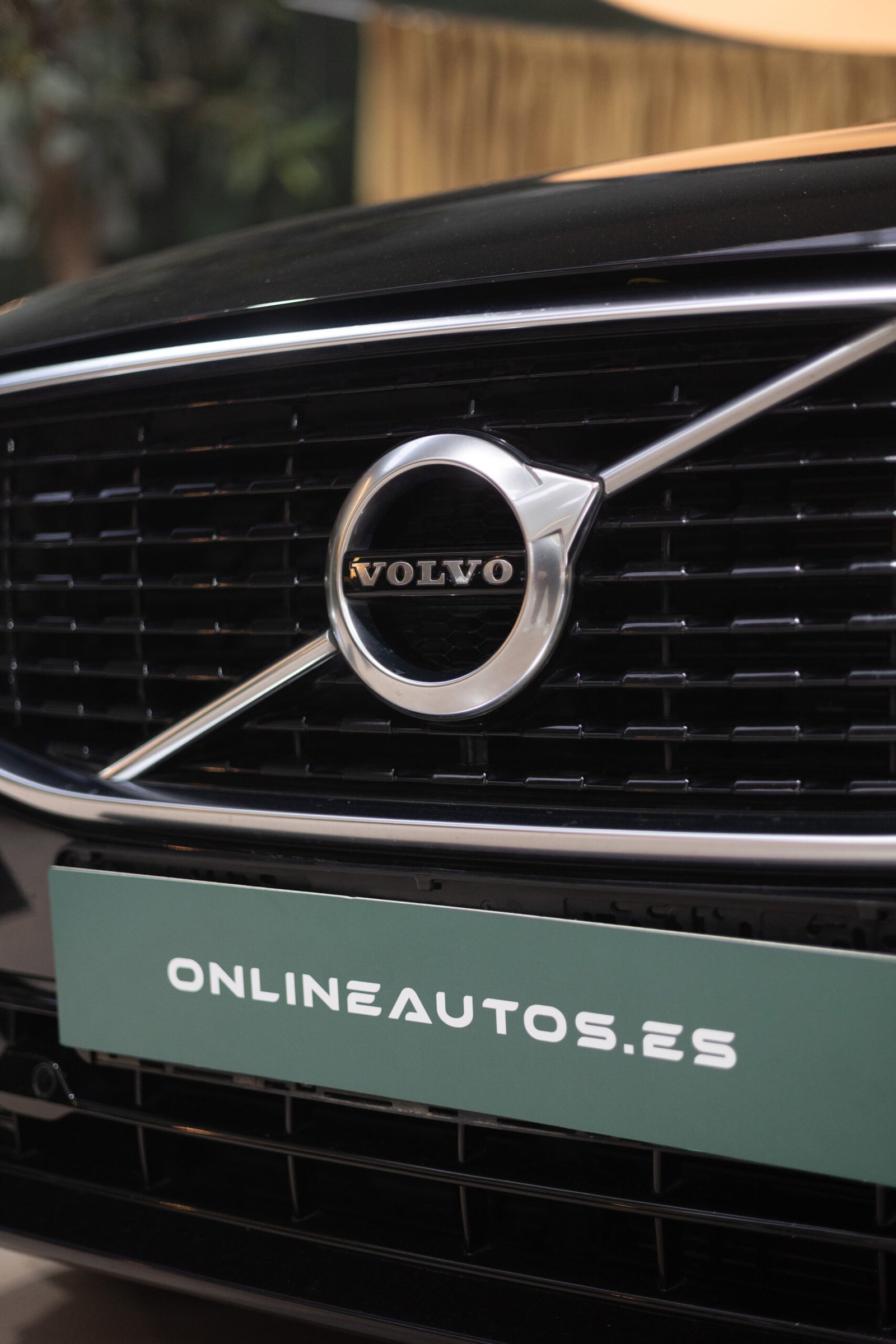 2019 VOLVO XC60 2.0 B4 D AWD RDesign Auto - Image 11