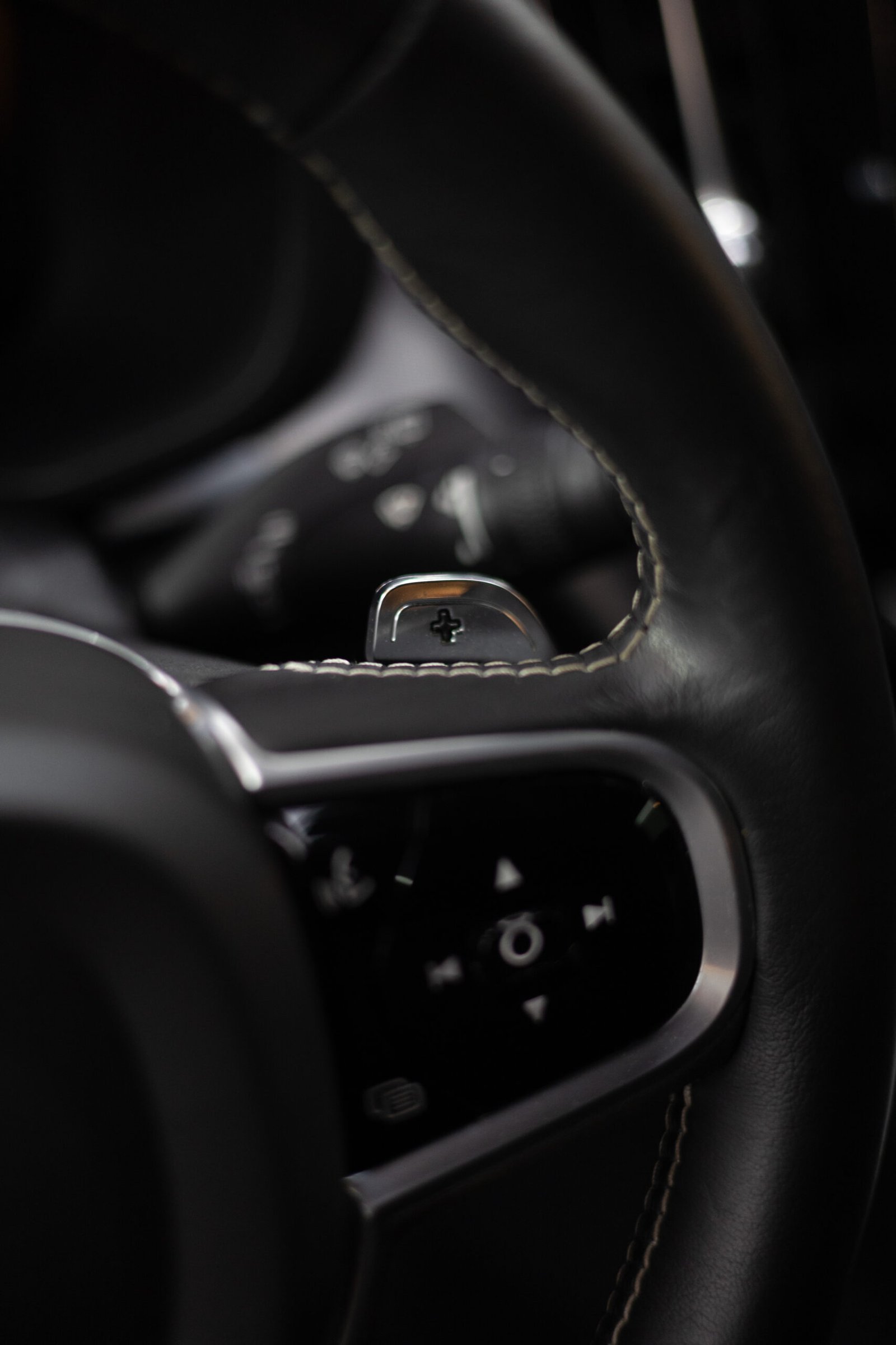 2019 VOLVO XC60 2.0 B4 D AWD RDesign Auto - Image 21