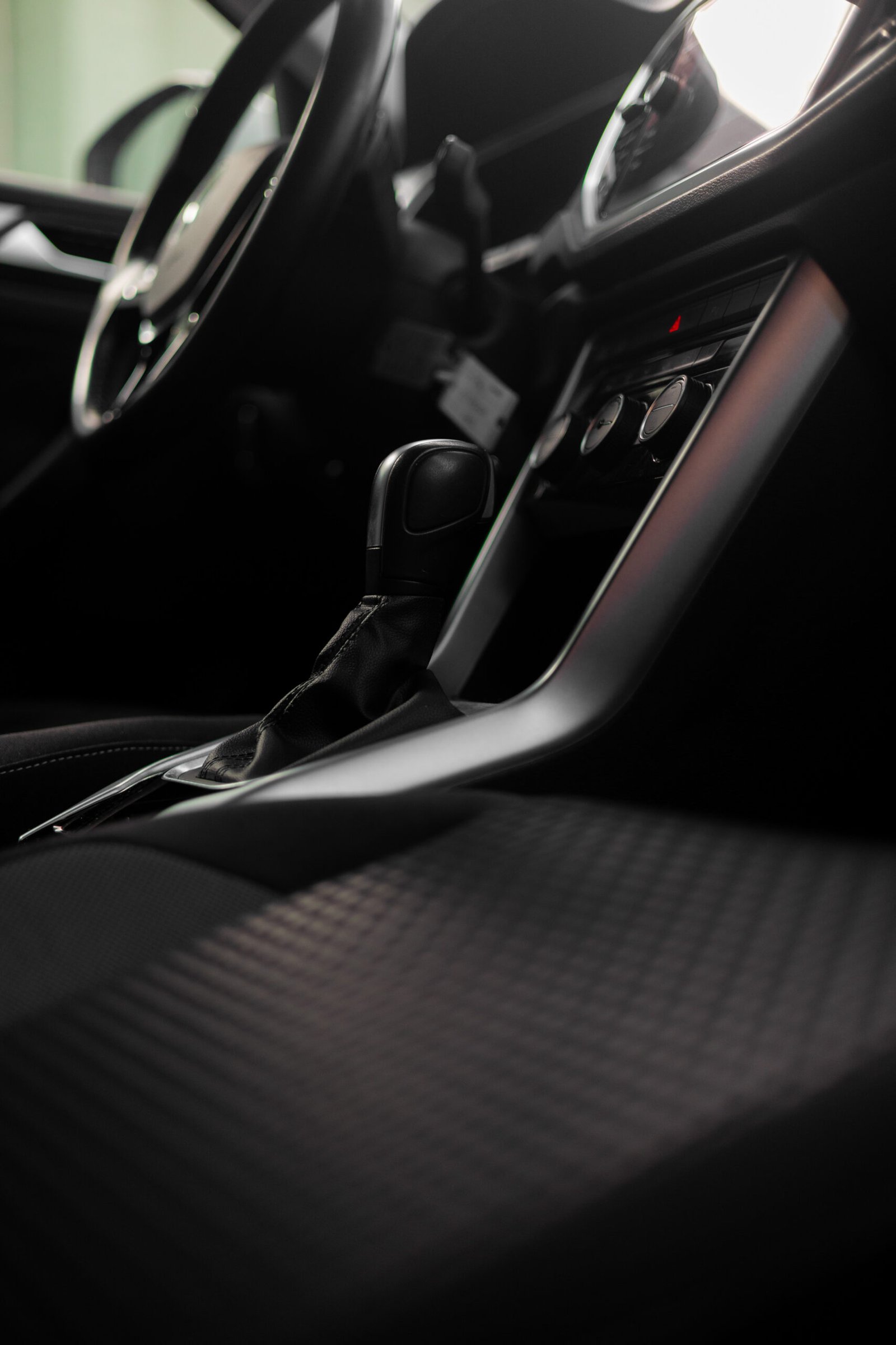 2022 VOLKSWAGEN T-Roc Advance 2.0 TDI 110kW 150CV DSG - Imagen 15